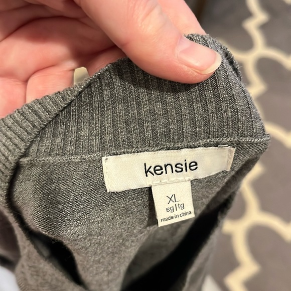 Like new! Dark grey Kensie cold-shoulder sweater. From Nordstrom, size XL. - Picture 6 of 6